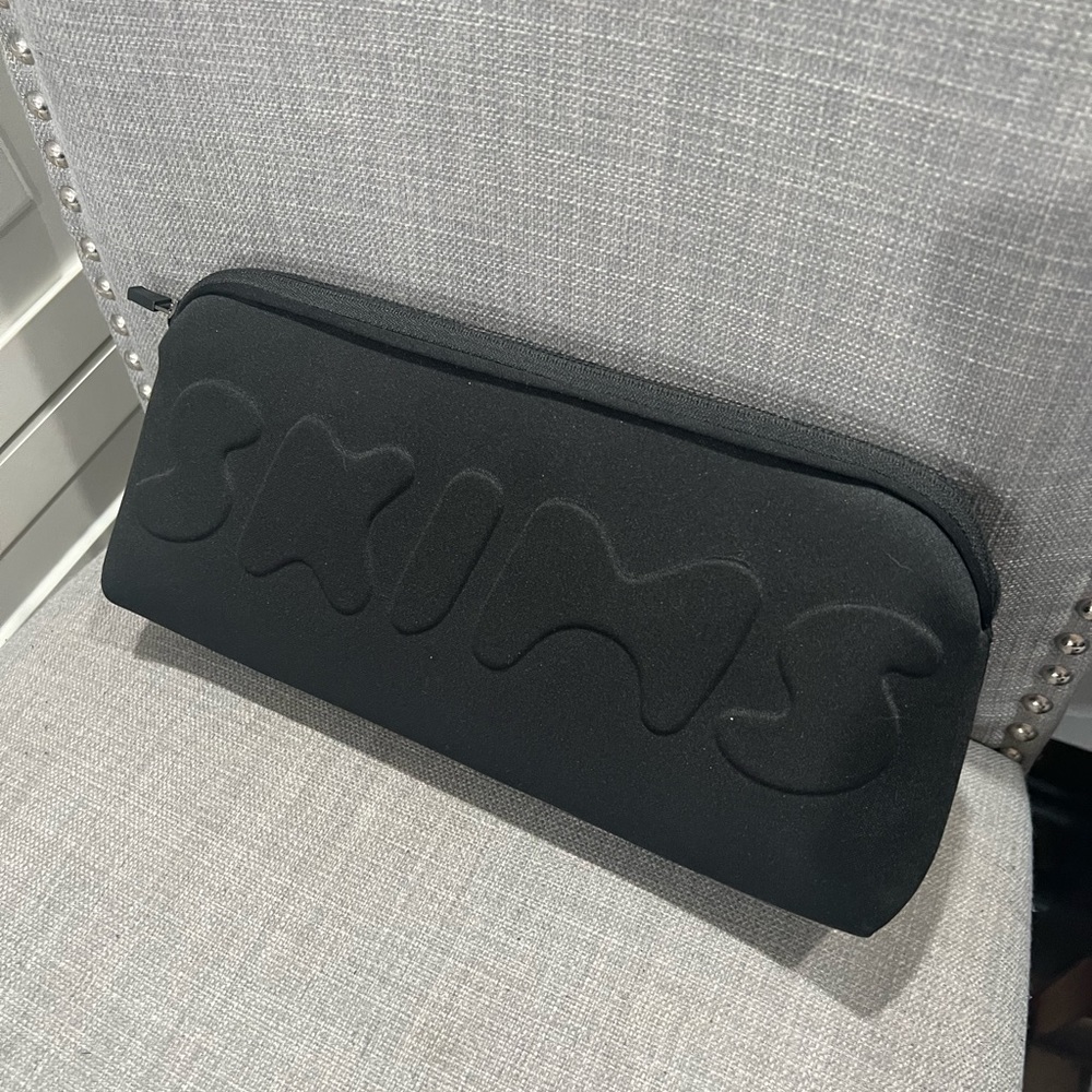 SKIMS pouch